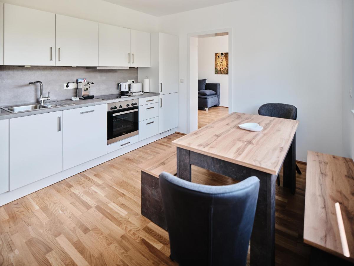 Next To Schoenbrunnpalace Close To Public Transport - Myschoenbrunn * Vienna