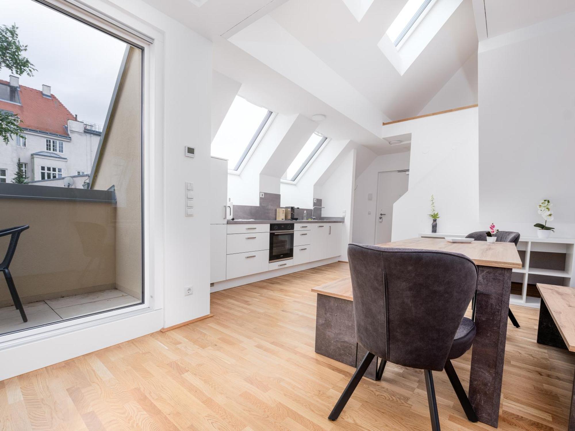 Next To Schoenbrunnpalace Close To Public Transport - Myschoenbrunn * Vienna