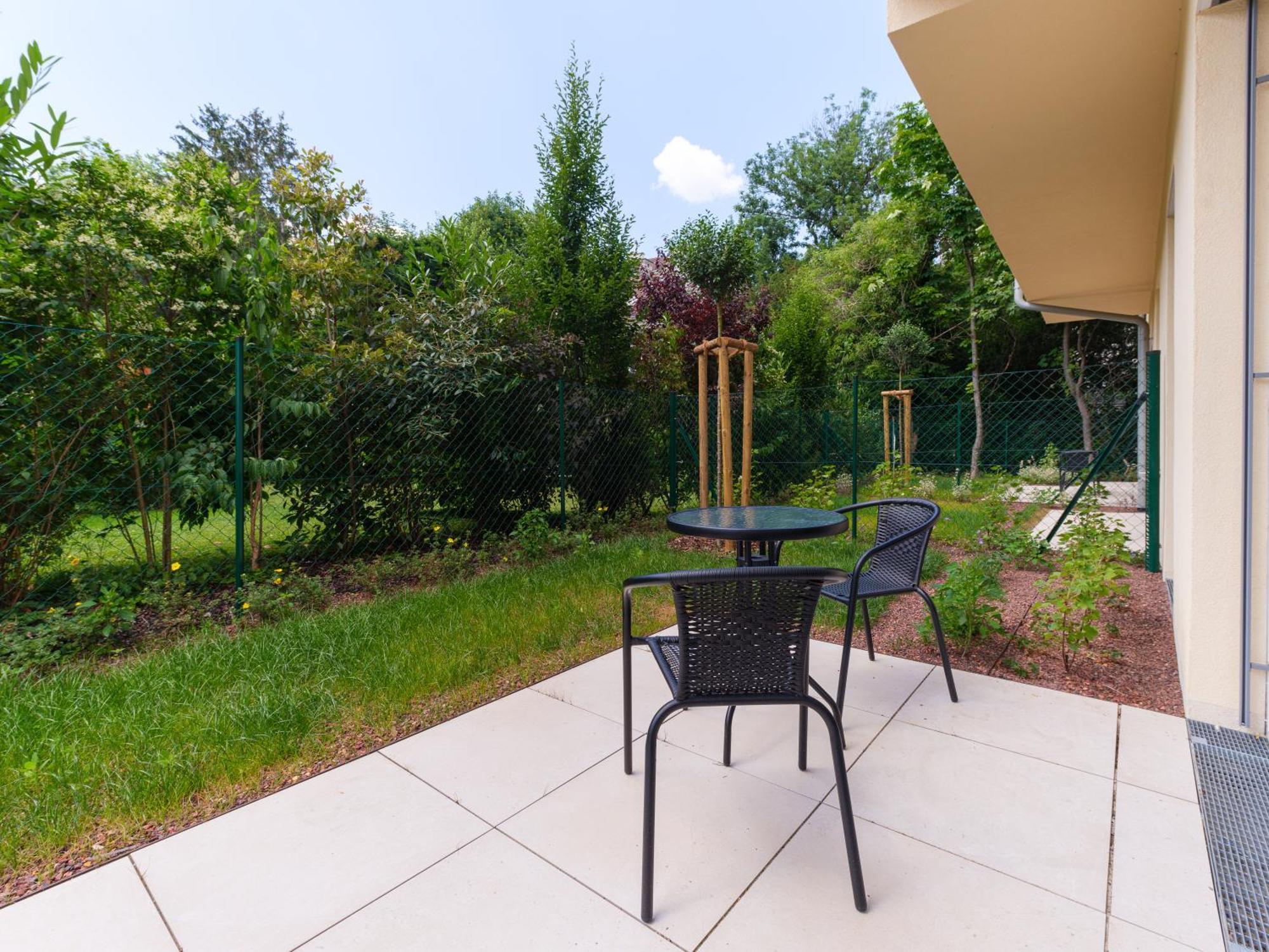 Next To Schoenbrunnpalace Close To Public Transport - Myschoenbrunn Apartment