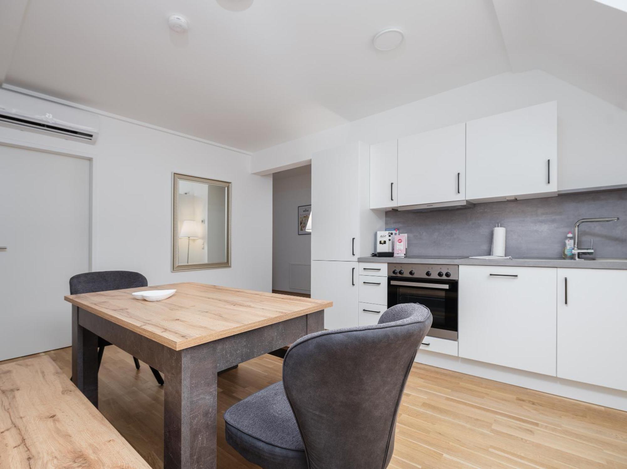 Apartment Next To Schoenbrunnpalace Close To Public Transport - Myschoenbrunn