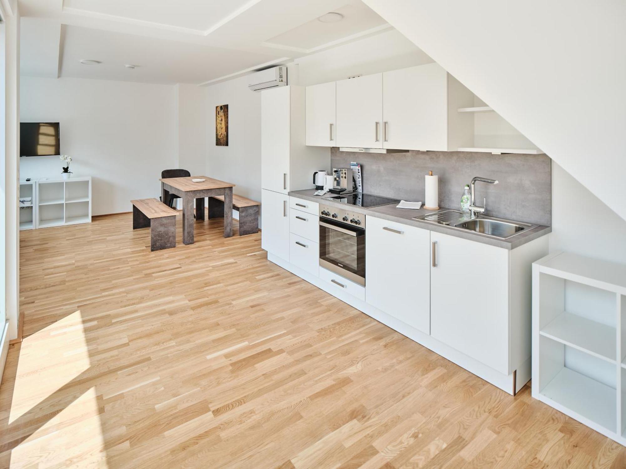 Next To Schoenbrunnpalace Close To Public Transport - Myschoenbrunn Vienna