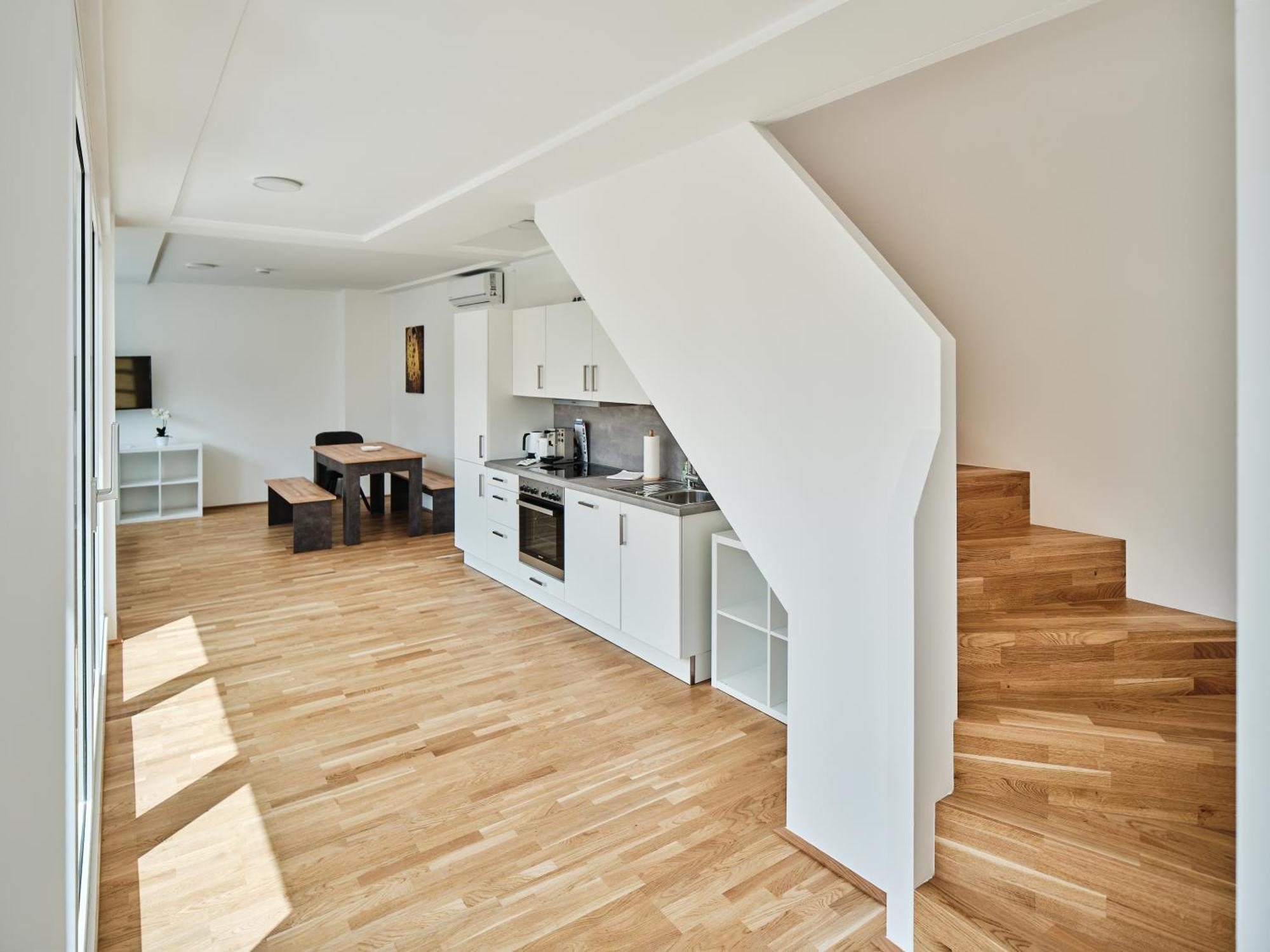 Next To Schoenbrunnpalace Close To Public Transport - Myschoenbrunn *