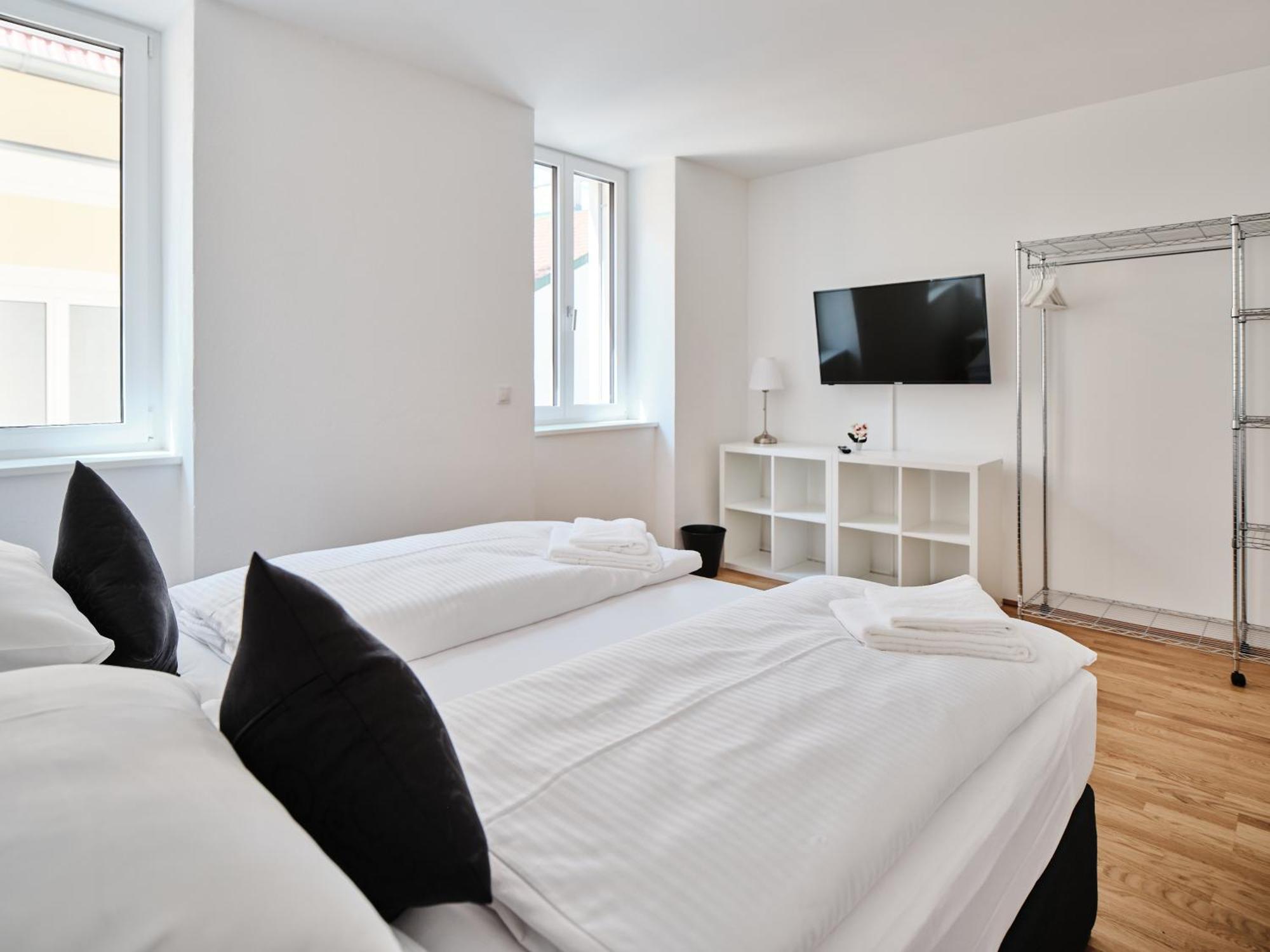 Next To Schoenbrunnpalace Close To Public Transport - Myschoenbrunn