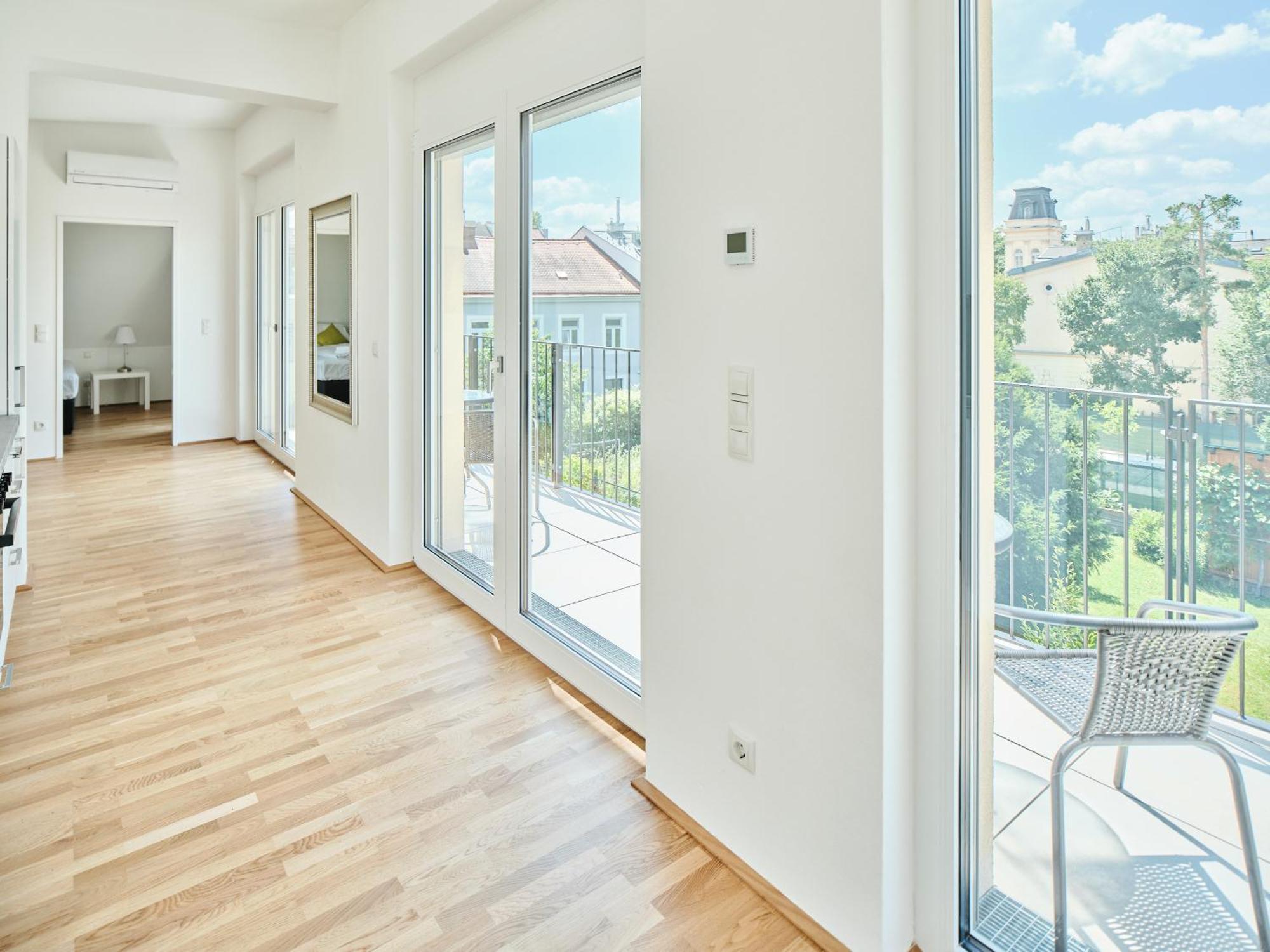 Next To Schoenbrunnpalace Close To Public Transport - Myschoenbrunn Apartment *