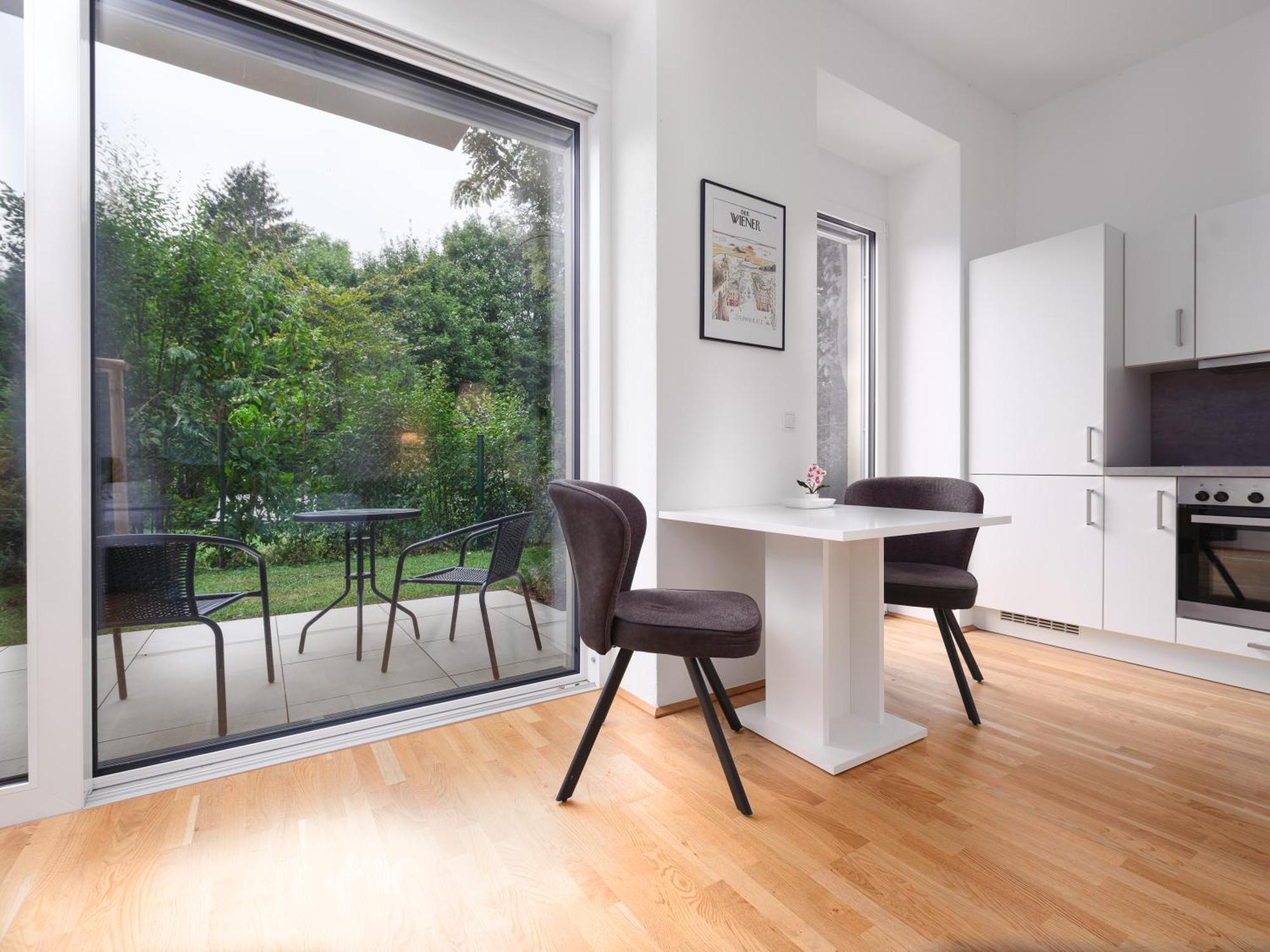 Next To Schoenbrunnpalace Close To Public Transport - Myschoenbrunn Wenen